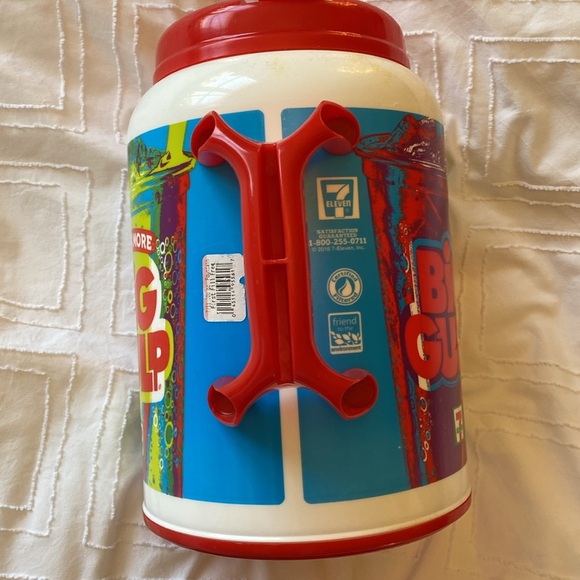 7-11 Big Gulp Mug - Picture 3 of 6
